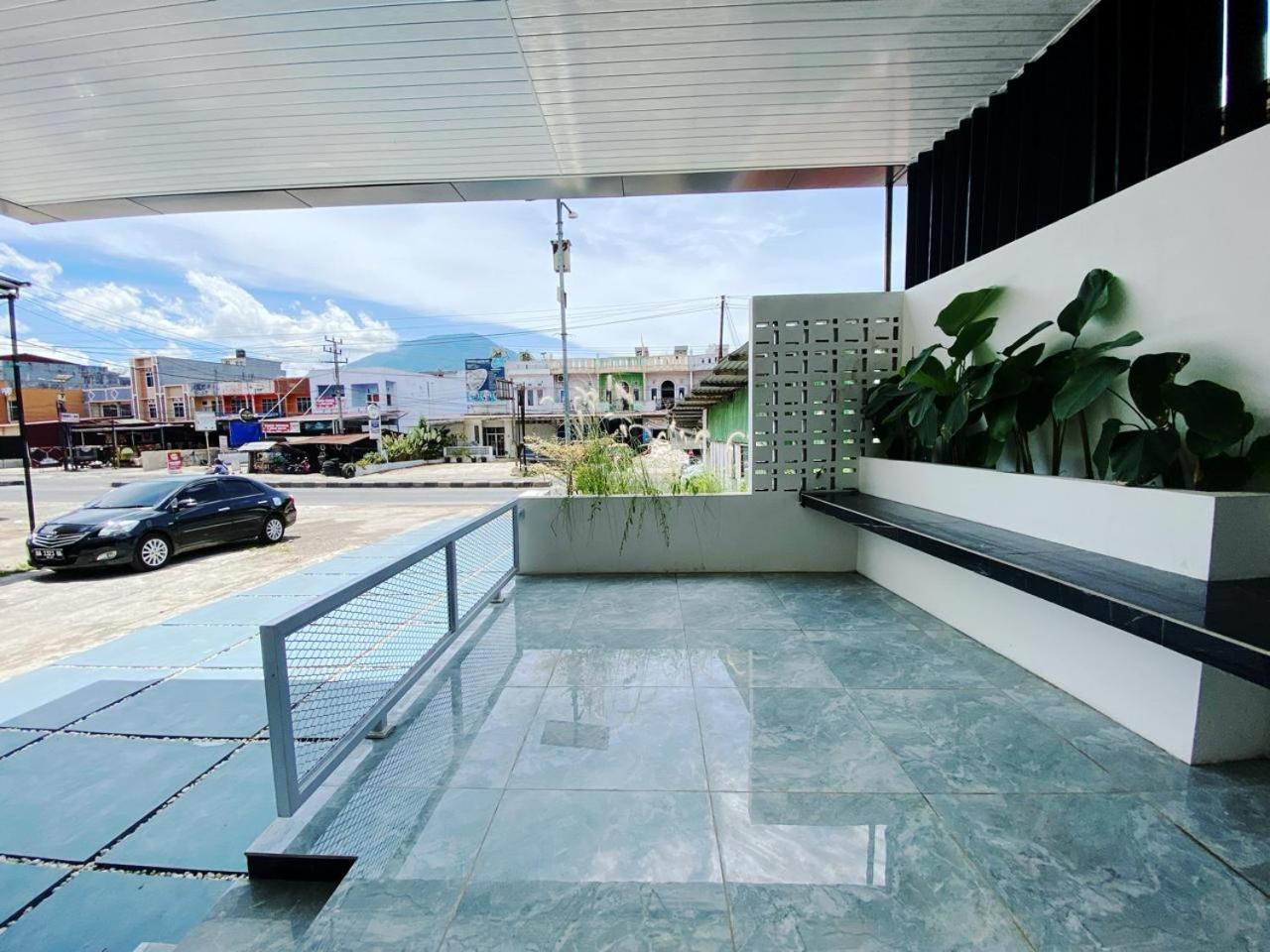 Double D Guesthouse Syariah Bukittinggi Exterior photo